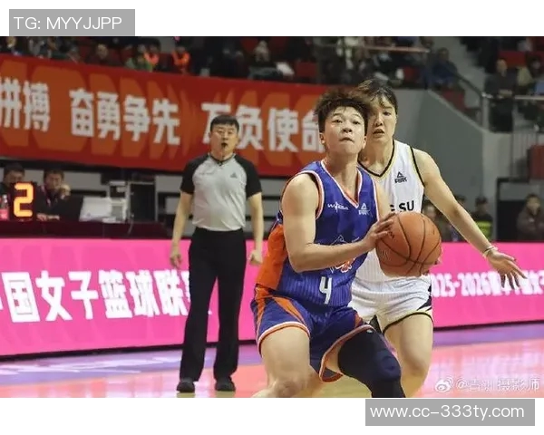 常规赛第七轮内线强势发力全队团结奋战迎来五连胜的辉煌时刻